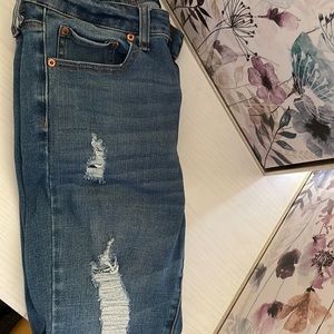 High rise , stretchy, Aeropostale jeans.